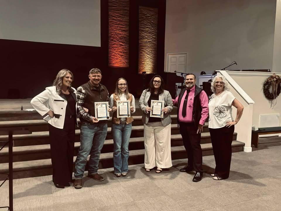 Pursuant School of Ministry graduates holding certificates in Tennessee